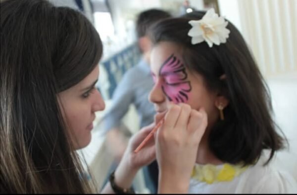 Face art